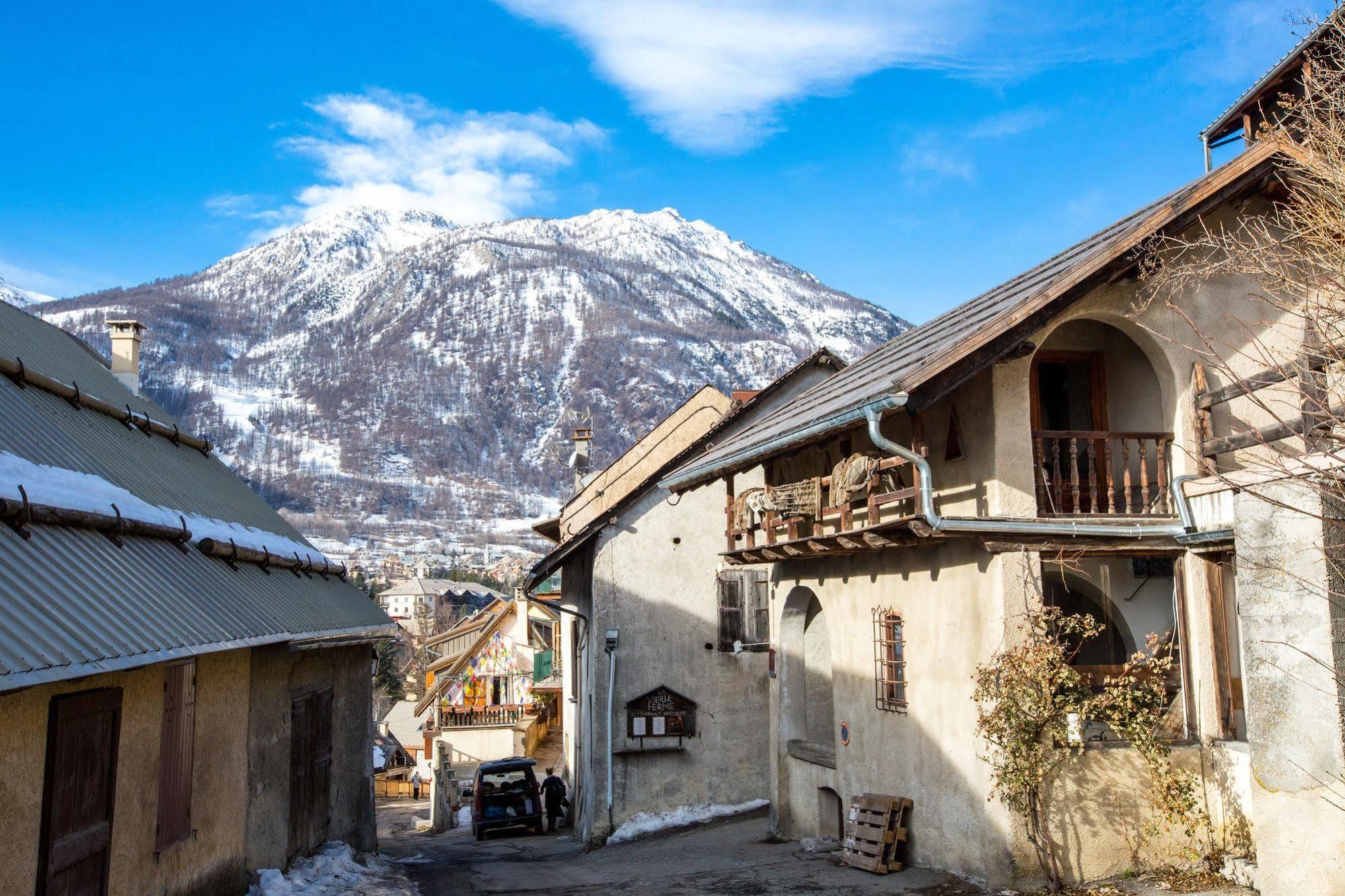 Langley Hotel La Vieille Ferme La Salle-les-Alpes المظهر الخارجي الصورة